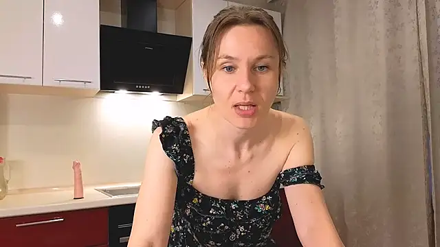 VictoriaGoddesss online show from 06/03/26, 07:08