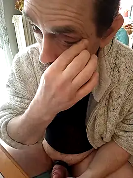 teekoine1 online show from 01/11/25, 10:29