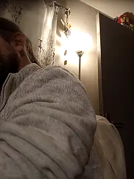 teekoine1 online show from 10/15/25, 08:42