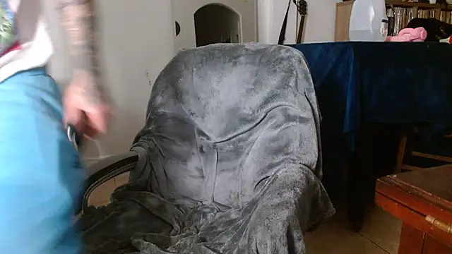 bobbybacala91 online show from 09/27/25, 09:58