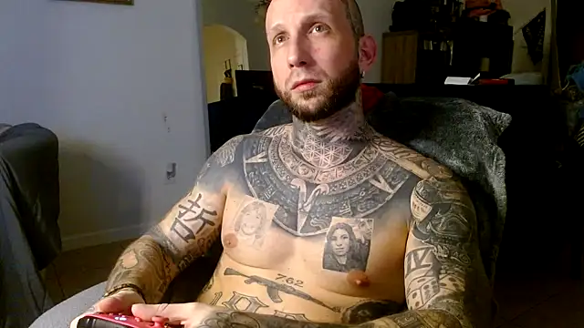 bobbybacala91 online show from 09/29/25, 07:24