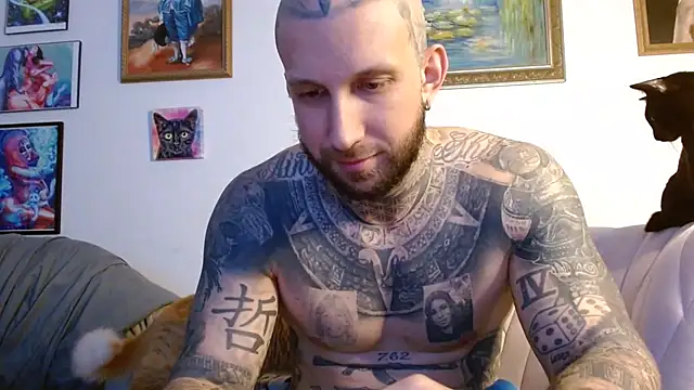 bobbybacala91 online show from 10/03/25, 07:49