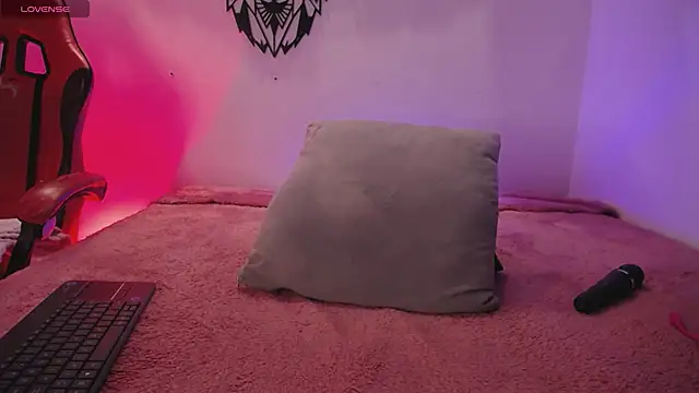 Katy Van online show from 10/12/25, 08:52