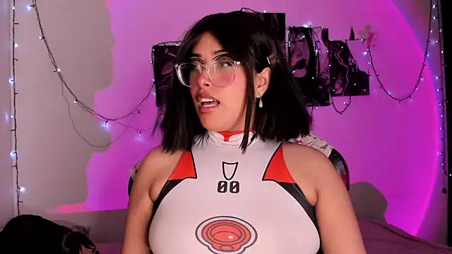 willow poisson online show from 12/03/25, 05:11