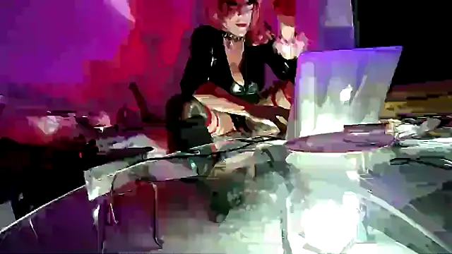 CharlotteVixxens online show from 12/05/24, 10:34