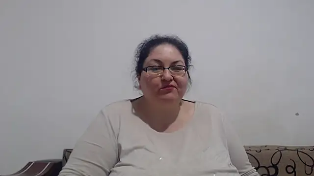 Snapshot of Nykyxo chatting on 05/11/26, 12:38 Nykyxo online show from 05/11/26, 12:38