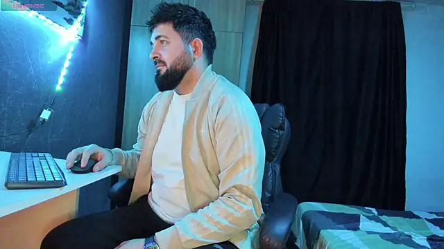 Eduu2322 online show from 02/03/25, 10:32