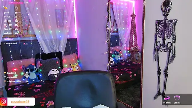 laura olssen online show from 02/15/25, 03:50