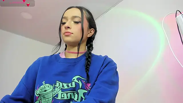 issagarcia online show from 03/03/25, 04:14