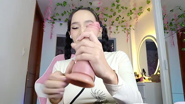 issagarcia online show from 02/06/26, 10:02