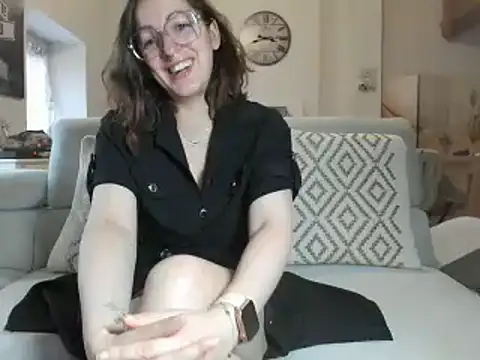 prunelle sexy online show from 10/18/25, 06:16