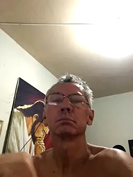 eleno1542 online show from 10/27/25, 11:14