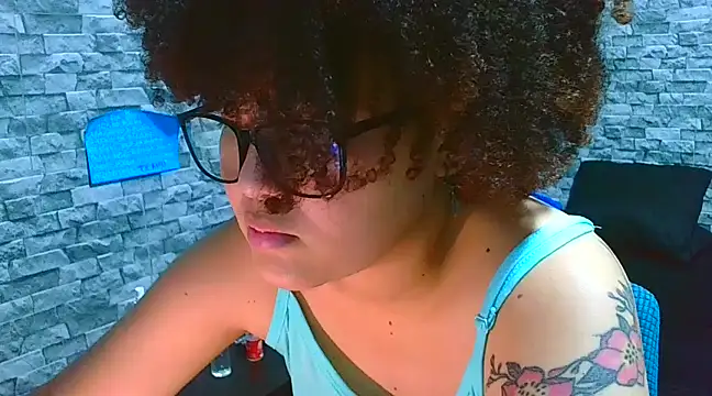 Snapshot of vanellope12 chatting on 12/18/24, 08:47 vanellope12 online show from 12/18/24, 08:47