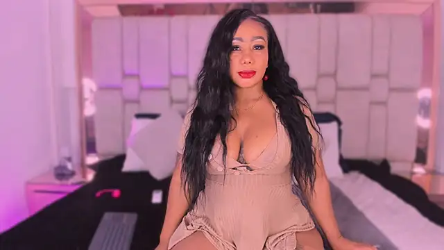 mary kisses online show from 10/28/25, 08:22