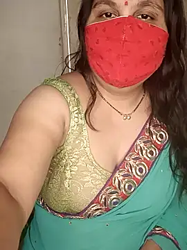 Snapshot of Love-priya chatting on 01/01/25, 08:02 Love-priya online show from 01/01/25, 08:02