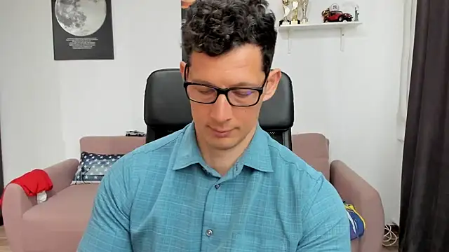 BrutusK08 online show from 03/04/25, 10:13