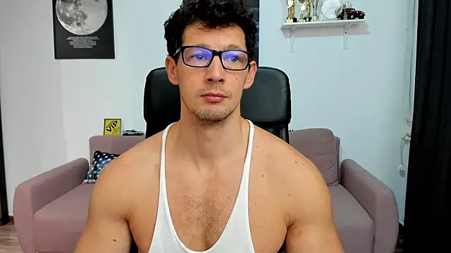 BrutusK08 online show from 12/15/25, 07:45