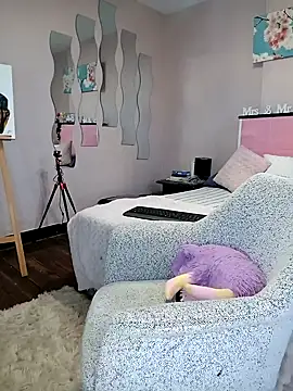 Snapshot of Lia_Roxx chatting on 01/04/25, 03:17 Lia Roxx online show from 01/04/25, 03:17