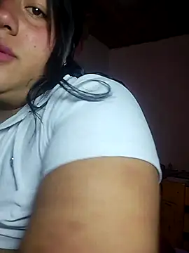 KATYGONZALEZ online show from 06/10/26, 05:56