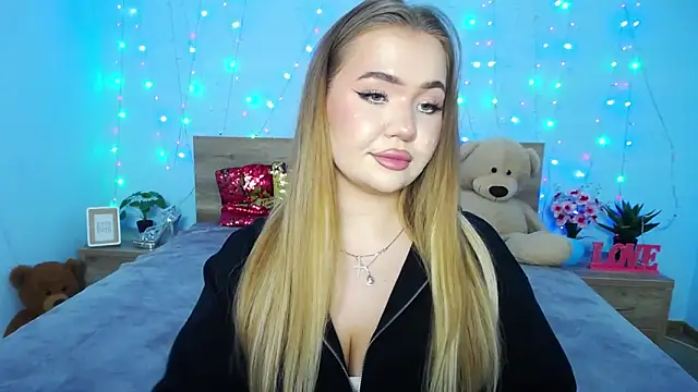 StacyYellig online show from 01/15/25, 02:06