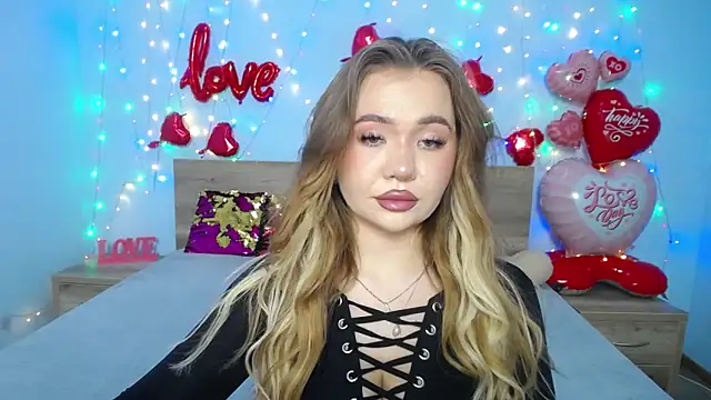 StacyYellig online show from 02/06/25, 03:41