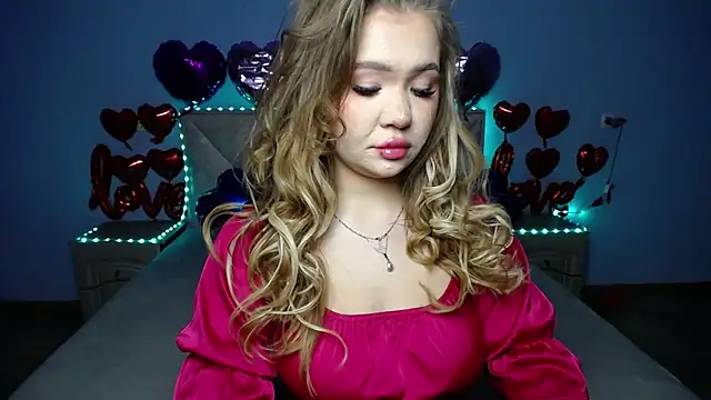 StacyYellig online show from 02/21/25, 08:16