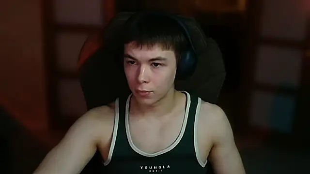 KoreanIdol online show from 12/05/25, 02:36