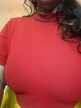 CUTE SOPHIA- online show from 01/01/25, 06:37