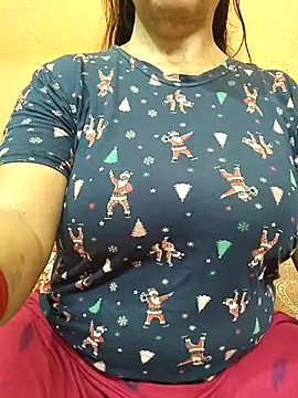 Snapshot of CUTE_SOPHIA- chatting on 06/27/26, 12:22 CUTE SOPHIA- online show from 06/27/26, 12:22