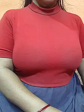 Snapshot of CUTE_SOPHIA- chatting on 07/05/26, 04:19 CUTE SOPHIA- online show from 07/05/26, 04:19