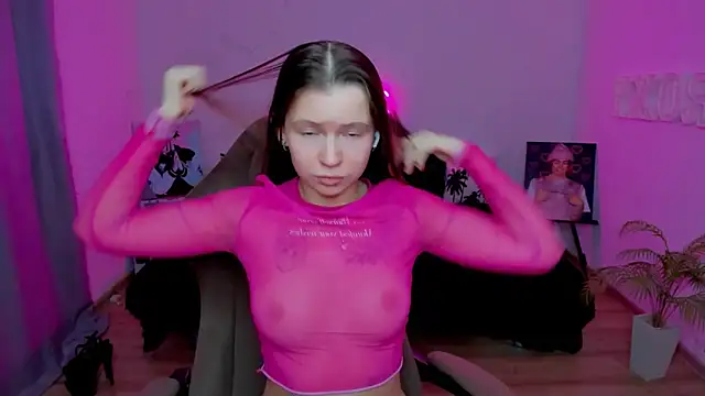 HelloRoxy online show from 11/20/25, 10:42