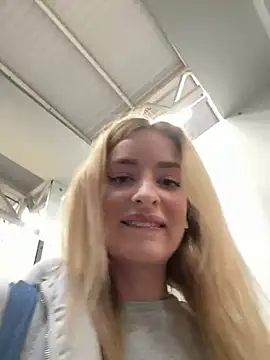 EvieEvans online show from 02/19/25, 03:49