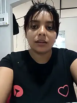 Snapshot of stefanie010 chatting on 02/13/25, 03:24 stefanie010 online show from 02/13/25, 03:24