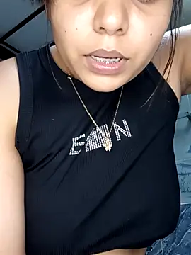 Snapshot of stefanie010 chatting on 09/09/25, 04:17 stefanie010 online show from 09/09/25, 04:17