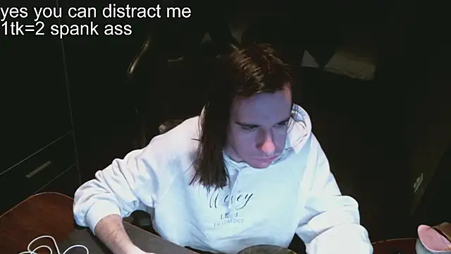 izilizi 23 online show from 12/08/24, 06:11