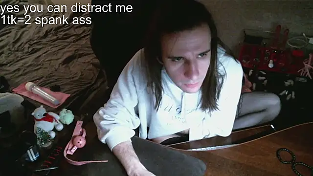 izilizi 23 online show from 12/08/24, 03:45