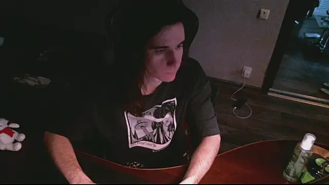 izilizi 23 online show from 02/16/25, 02:43