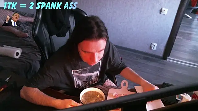 izilizi 23 online show from 04/02/26, 12:47