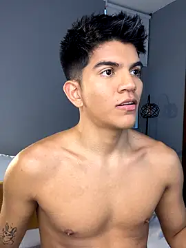 santiago 01 online show from 10/01/25, 10:49