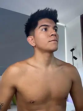 santiago 01 online show from 04/20/26, 09:27