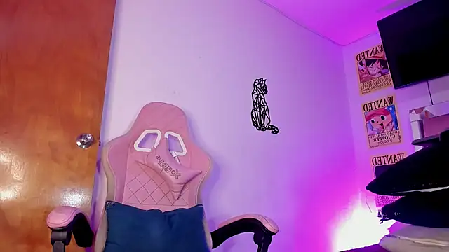 emily lady20 online show from 11/02/25, 11:29