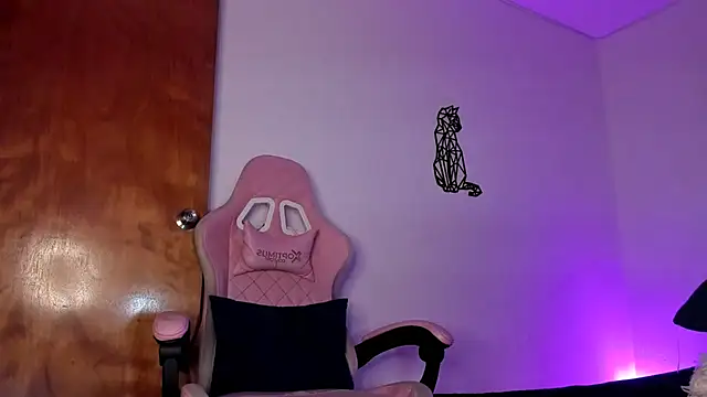 emily lady20 online show from 01/16/26, 05:33