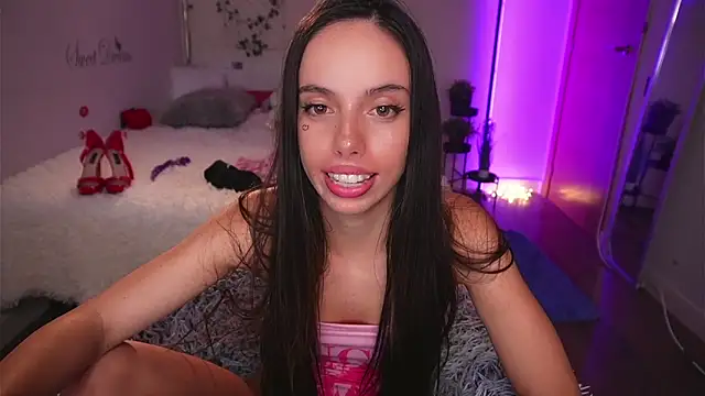 Dayna Nebula online show from 09/29/25, 02:44