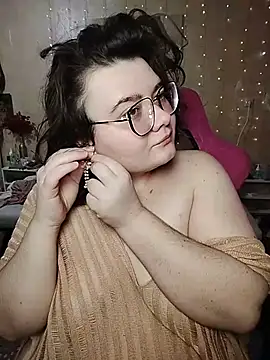 DenisHailey online show from 04/08/26, 06:08