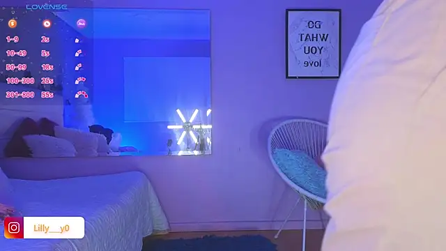 LillyDolls23 online show from 02/18/25, 01:22