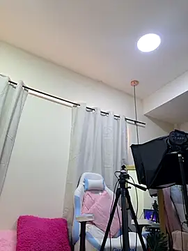 NaomiShimizu online show from 03/09/26, 09:30