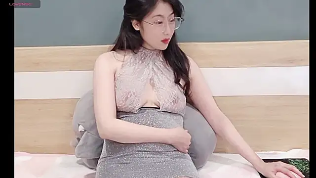 Snapshot of Chuppa_Chup chatting on 12/30/24, 11:37 Chuppa Chup online show from 12/30/24, 11:37