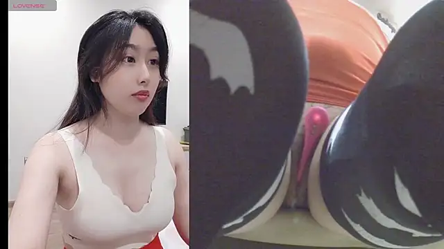 Snapshot of Chuppa_Chup chatting on 01/10/25, 11:00 Chuppa Chup online show from 01/10/25, 11:00