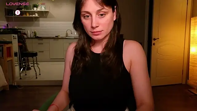 moon deity  online show from 04/15/26, 05:31