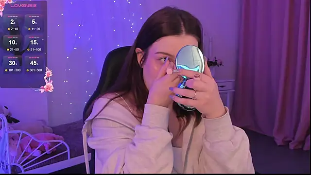 CoralineKeyns online show from 02/08/25, 02:26